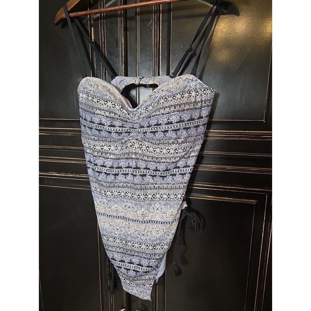 Ambrielle Curve 1X 1 Piece Swimsuit,  Sexy,  Summer Beach Vacation Lake